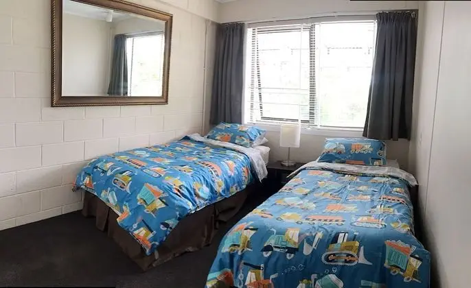 Deluxe Ev, 6 Yatak Odası