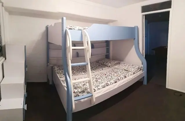 Deluxe Ev, 6 Yatak Odası