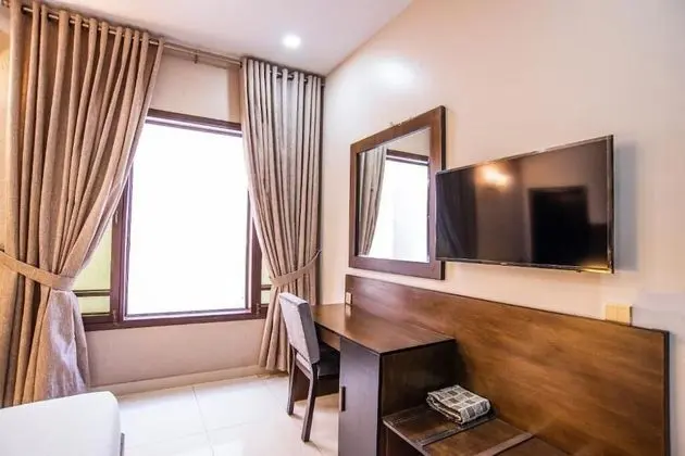 Deluxe Tek Büyük Yataklı Oda