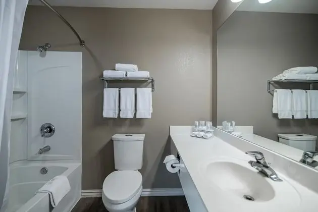 Standard Oda, 1 En Büyük (King) Boy Yatak, Engellilere Uygun