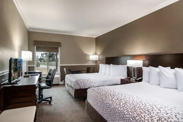 Standard Oda, 2 Büyük (Queen) Boy Yatak