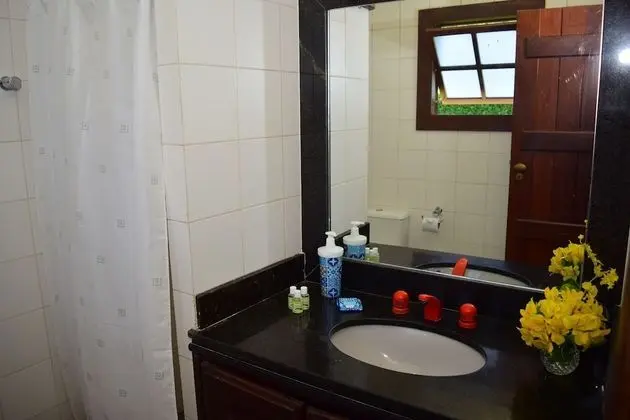 Tek Büyük Yataklı Oda, Ortak Banyo (Praia Azeda)