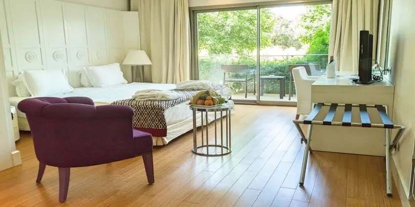 Deluxe Oda Bahçe Manzaralı