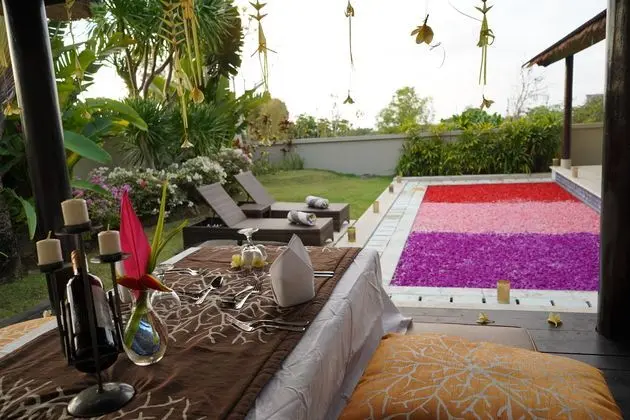 Villa With Private Pool