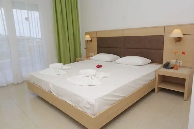 Standard Tek Büyük veya İki Ayrı Yataklı Oda