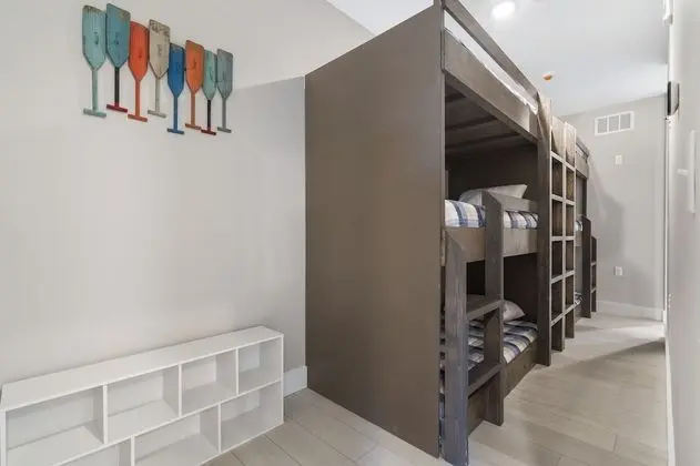 Ev, Birden Çok Yatak, Balkon