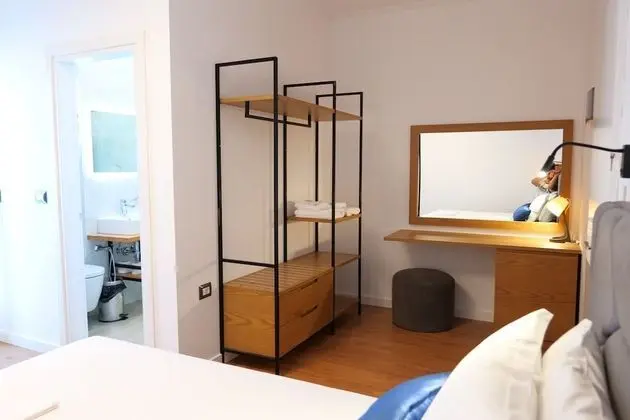Tek Büyük Yataklı Oda, Balkon