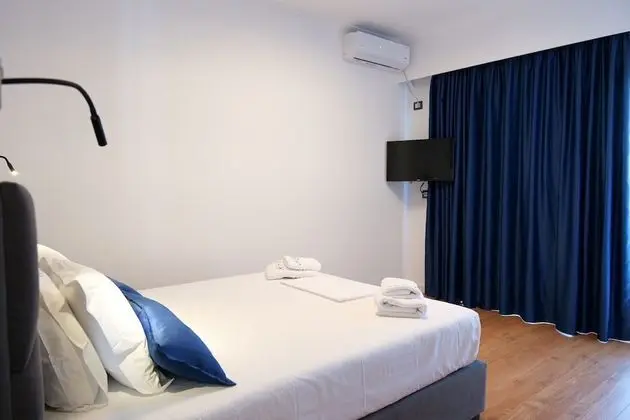 Tek Büyük Yataklı Oda, Balkon