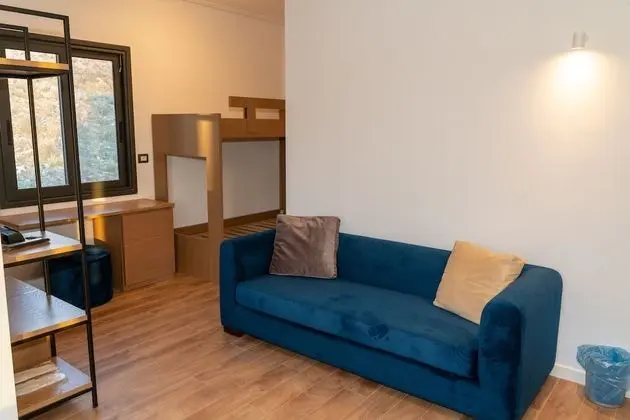 Tek Büyük Yataklı Oda, Balkon