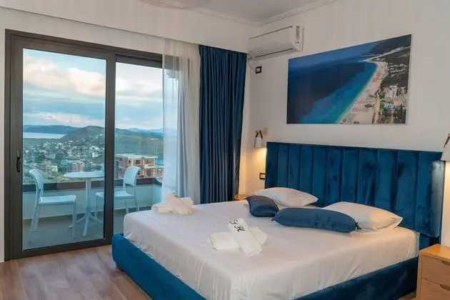 Tek Büyük Yataklı Oda, Balkon