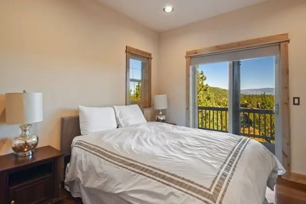 Ev, Birden Çok Yatak, Balkon, Dağ Manzaralı