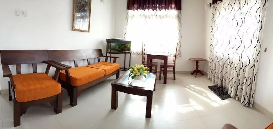 3 Bedrooms Villa