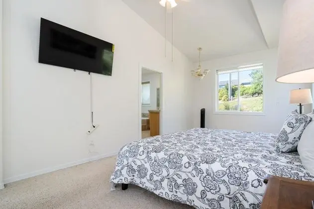 Ev, Birden Çok Yatak (Hilltop House)