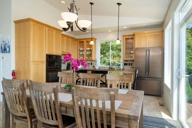 Ev, Birden Çok Yatak (Hilltop House)