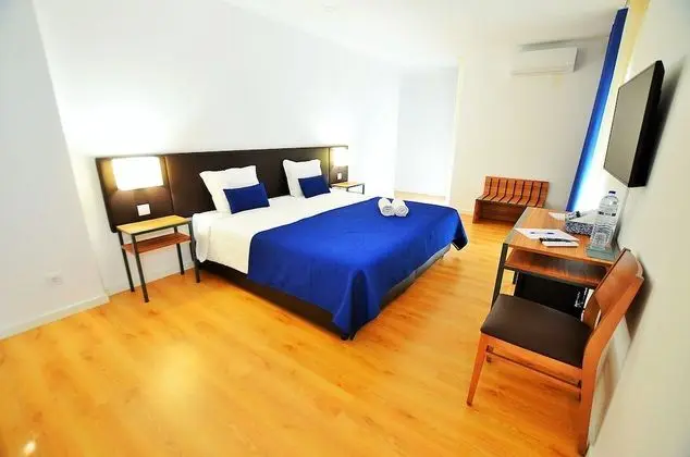 Deluxe Üç Kişilik Oda