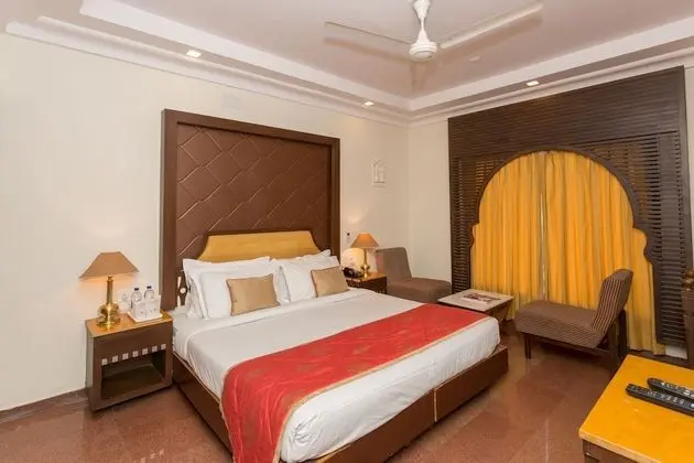 Deluxe Non Lake Facing Room