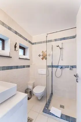 Basic Tek Büyük veya İki Ayrı Yataklı Oda, Sigara İçilmez