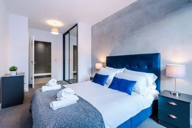 Deluxe Apartment, 2 Bedrooms (2)