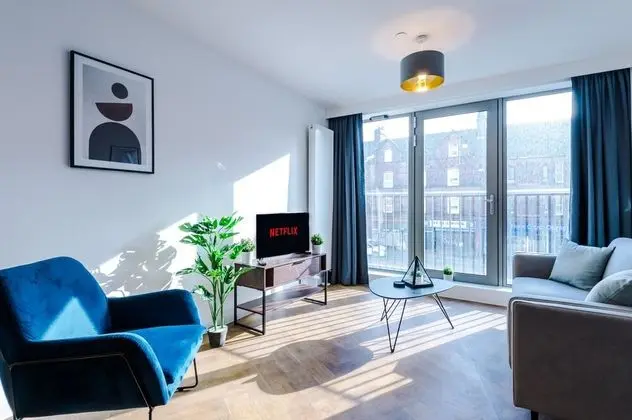 Deluxe Apartment, 2 Bedrooms (2)