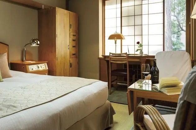 Traditional Tek Büyük Yataklı Oda (Japanese Style Room )