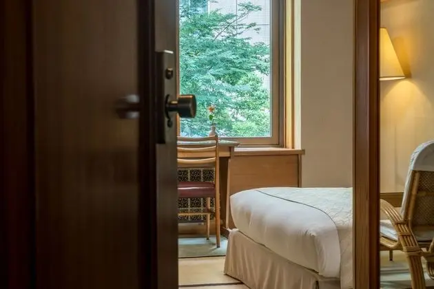 Traditional Tek Büyük Yataklı Oda (Japanese Style Room )
