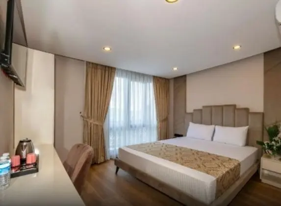 Deluxe Single Room
