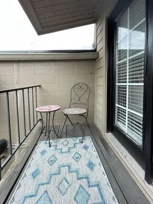 Ev, Birden Çok Yatak, Balkon