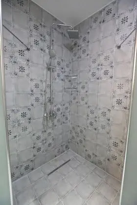 Oda, 1 Çift Kişilik Yatak