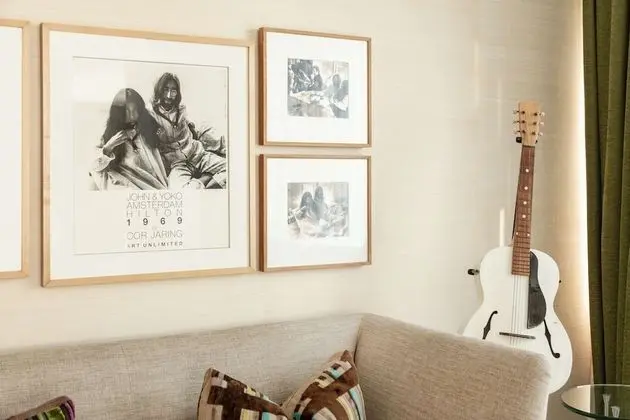 Süit, 1 En Büyük (King) Boy Yatak (John and Yoko Suite)