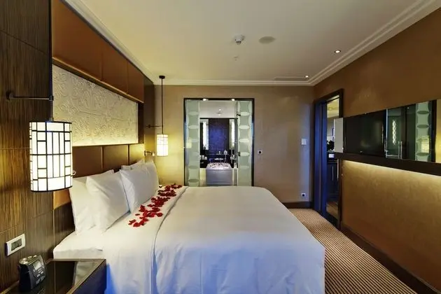 Deluxe Oda, 1 En Büyük (King) Boy Yatak, Deniz Manzaralı