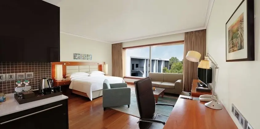 King Hilton Guestroom with Sofa cum Bed, Bathtub,15% disc on F&B,Spa