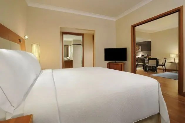 King One Bedroom Suite with Separate Living area, Bathtub, Cocktail hours