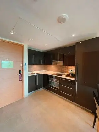 King One Bedroom Suite with Separate Living area, Bathtub, Cocktail hours