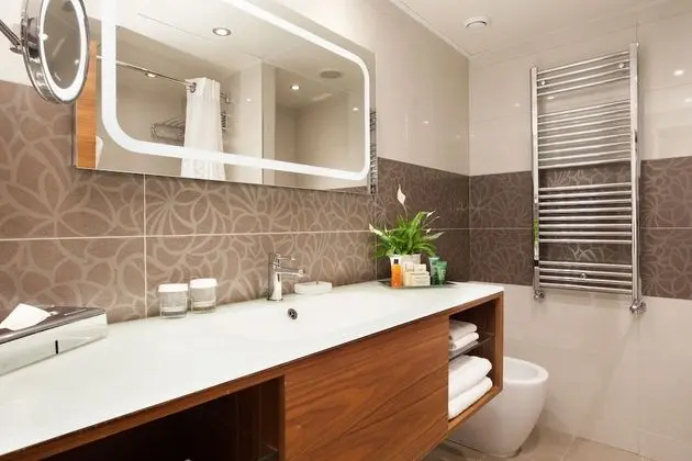 Oda, 1 En Büyük (King) Boy Yatak (Sky View)