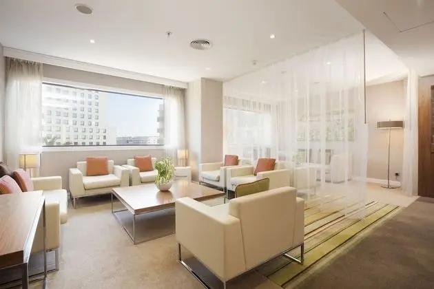 Süit, 1 En Büyük (King) Boy Yatak ve Çekyat (Alcove)