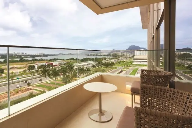 Süit, 1 En Büyük (King) Boy Yatak, Sigara İçilmez, Balkon
