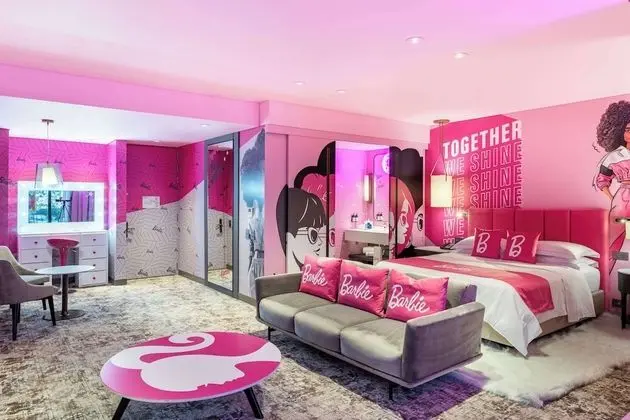 Stüdyo Süit, 1 En Büyük (King) Boy Yatak, Köşe (Barbie Themed)