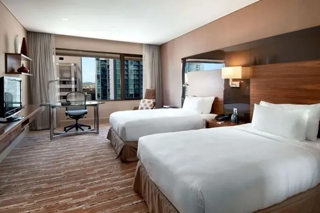 Hilton, Executive İki Ayrı Yataklı Oda, 2 Çift Kişilik Yatak, Business Dinlenme Salonu Kullanımı