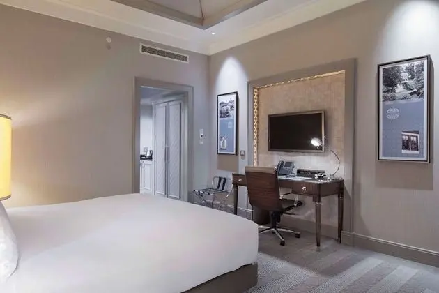 Executive Oda, 1 En Büyük (King) Boy Yatak, Business Dinlenme Salonu Kullanımı
