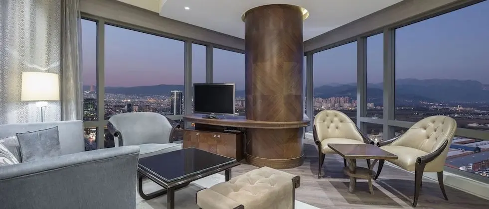 Executive Süit, 1 En Büyük (King) Boy Yatak, Business Dinlenme Salonu Kullanımı