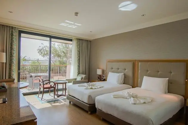 Room, 2 Double Beds, Partial Sea View