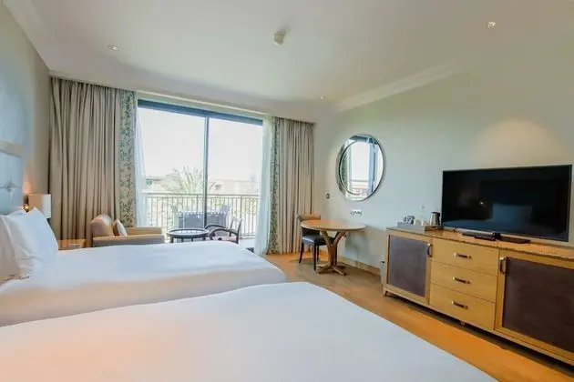Room, 2 Double Beds, Partial Sea View