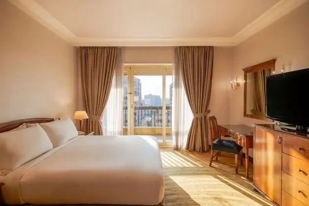 King Guest Room