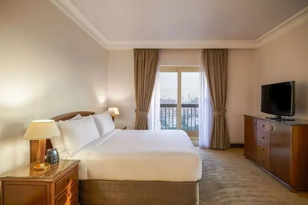 King Guest Room