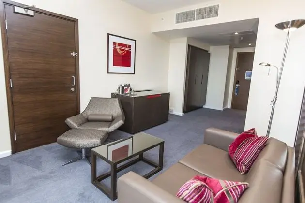 Junior Süit, 1 En Büyük (King) Boy Yatak (Lounge Access)