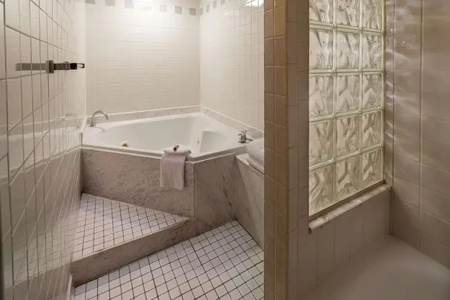 King Whirlpool