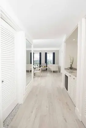 Executive Süit, 1 En Büyük (King) Boy Yatak, Business Dinlenme Salonu Kullanımı