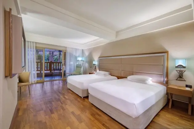 https://images.etstur.com/files/images/hotelImages/TR/51919/l/Hilton-Dalaman-Sarigerme-Resort-Spa-Oda-306731.jpg