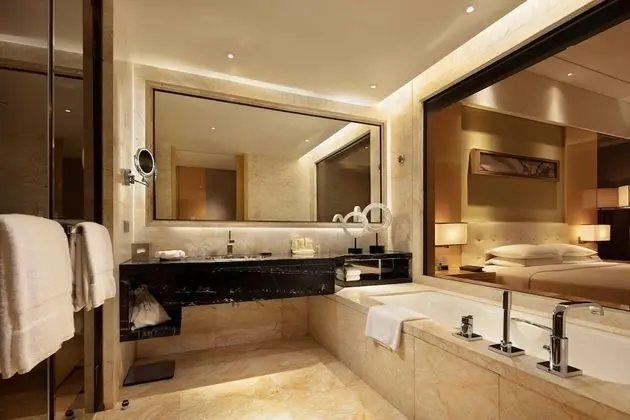 Executive Oda, Business Dinlenme Salonu Kullanımı, Köşe