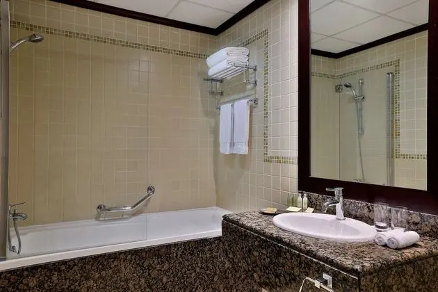 Deluxe Stüdyo, 1 En Büyük (King) Boy Yatak